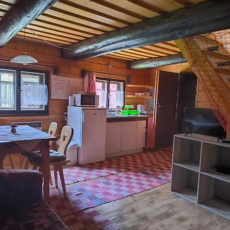 Appartement Privat Evi 166 *